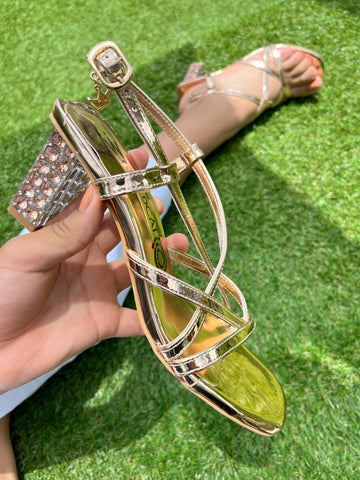 Sandalia Tzanya Oro